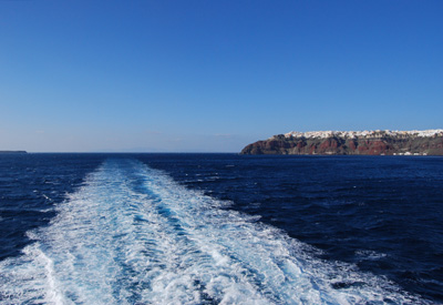 写真：サントリーニ島の端っこ