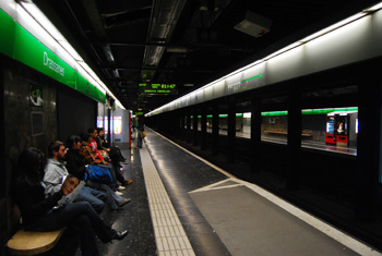 写真：バルセロナの地下鉄